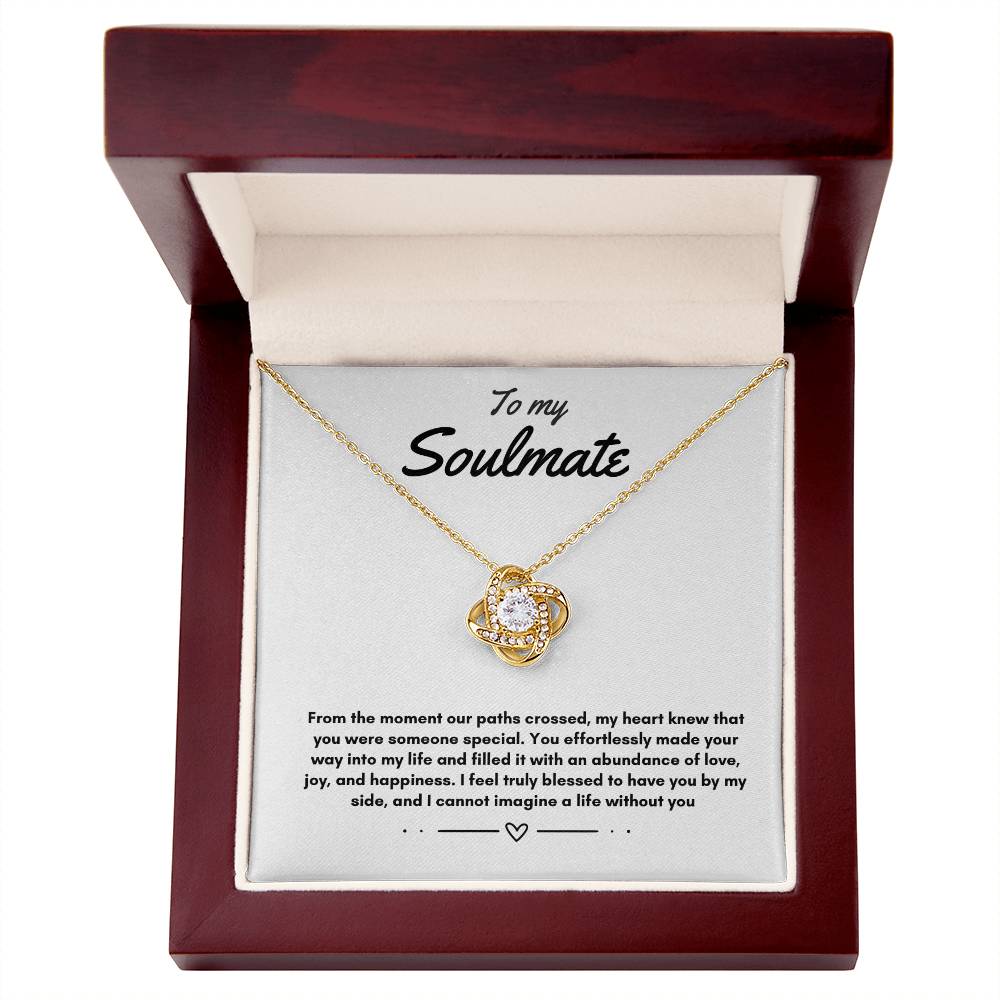 A special necklace for your soulmate